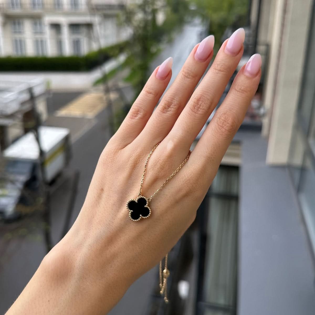 <tc>Jolie Chance Halskette </tc>