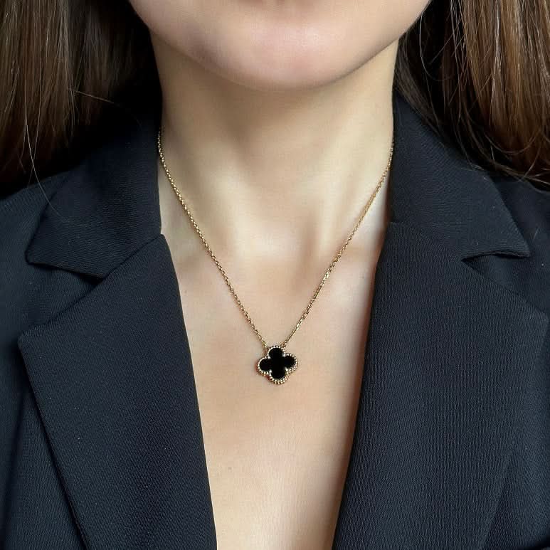 <tc>Jolie Chance Halskette </tc>